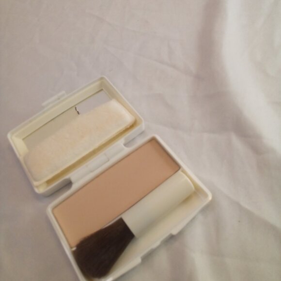 Vintage Max Factor Compact Mirror Ultra Lucent Counter Shine Pressed Powder .25 - Picture 8 of 12